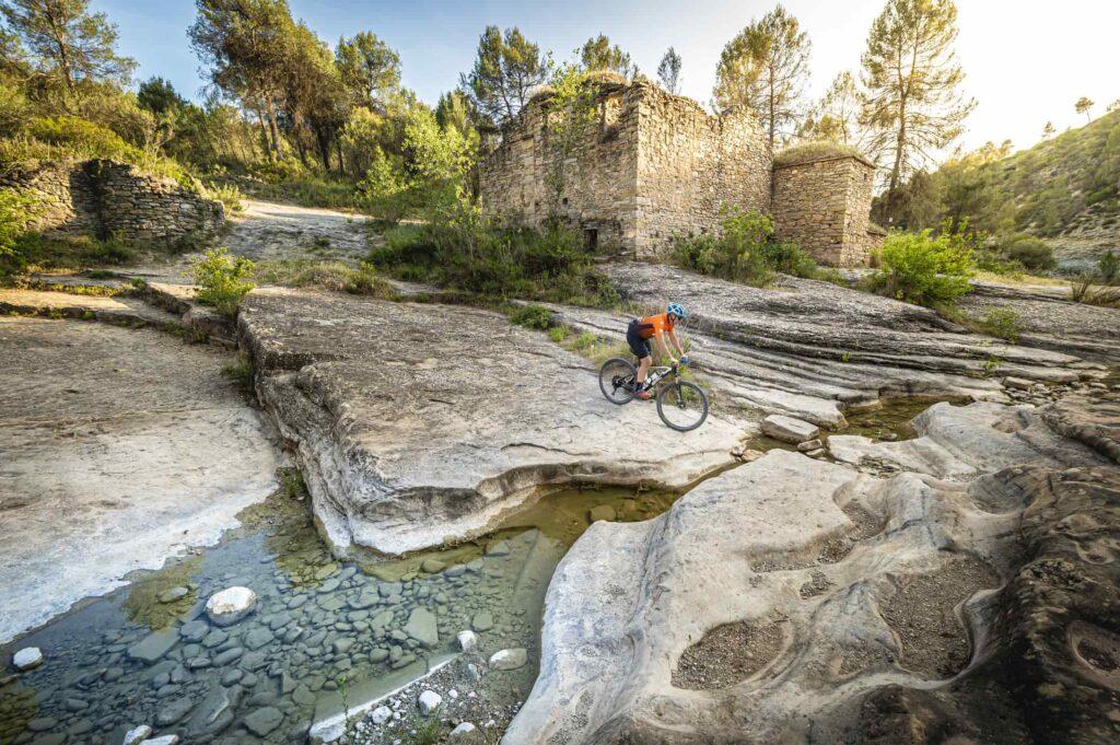 La ruta del vi de la DO Pla del Bages La ruta del vi de la DO Pla del Bages - Pedra seca als ulls i complexitat i fluïdesa a la boca