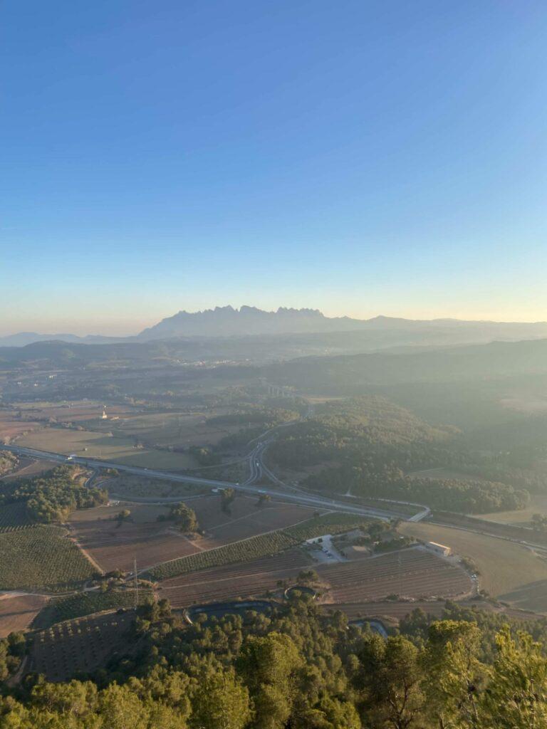 La ruta del vi de la DO Pla del Bages La ruta del vi de la DO Pla del Bages - Camins de vi